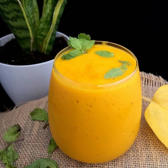 Mango Turmeric Smoothie