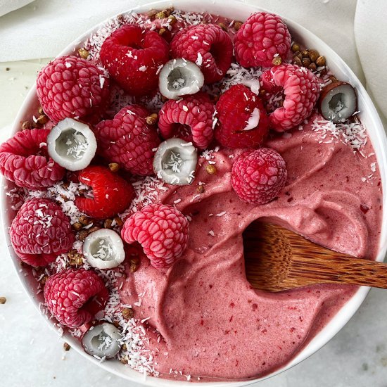 Red Smoothie Bowl