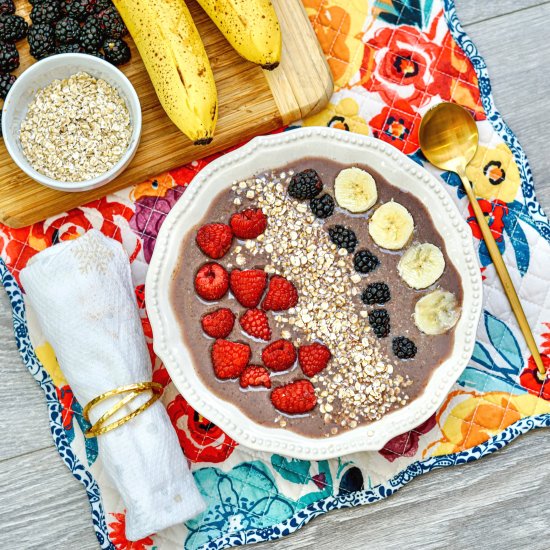 Vegan Acai Berry Smoothie Bowl