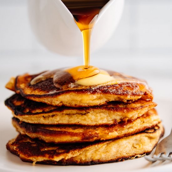 Almond Flour Banana Pancakes