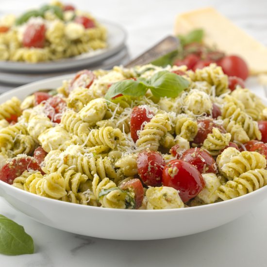 Pesto Pasta Salad