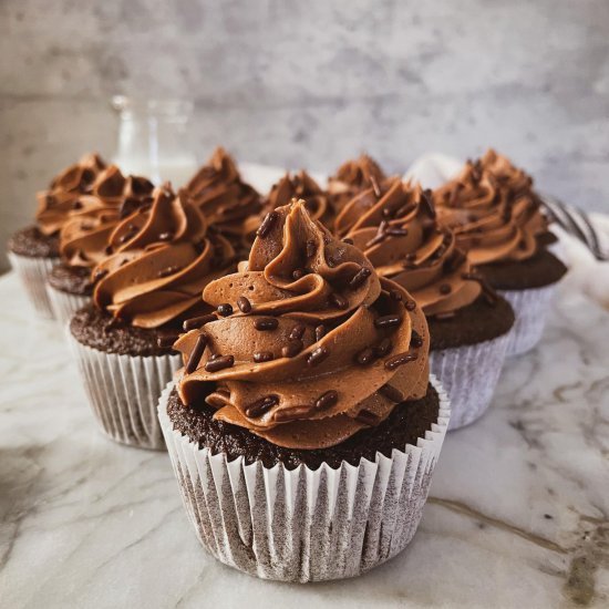 Chocolate Buttermilk Cupcakes