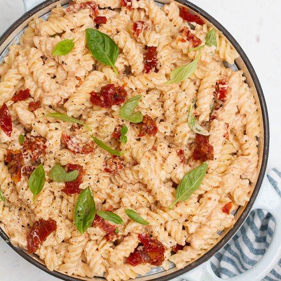 Vegan Sundried Tomato Pasta