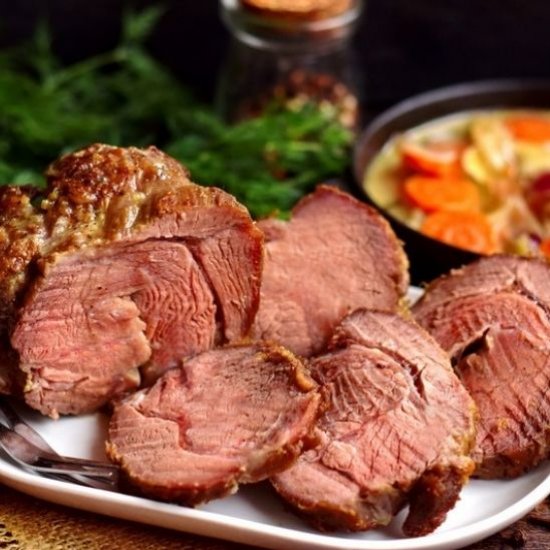 Roast Beef with Creamy Gravy