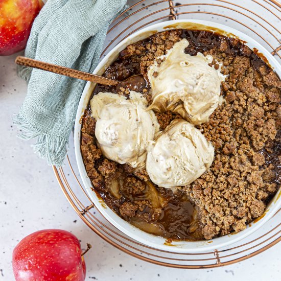 Apple Miso Crumble