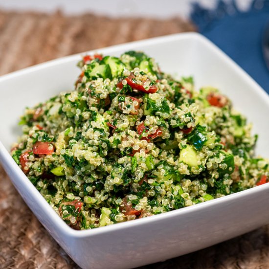 Easy Quinoa Tabbouleh Salad