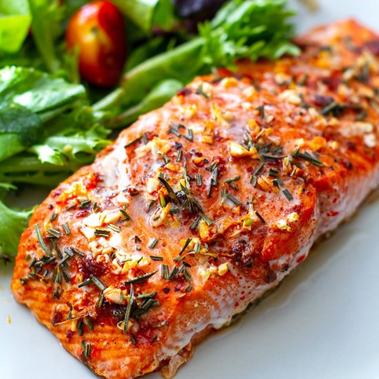 Mediterranian Baked Salmon Fillets