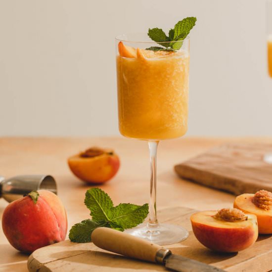 Fresh Peach Margarita