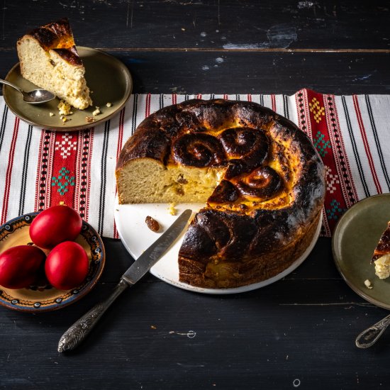 Pasca – Romanian Easter Bread