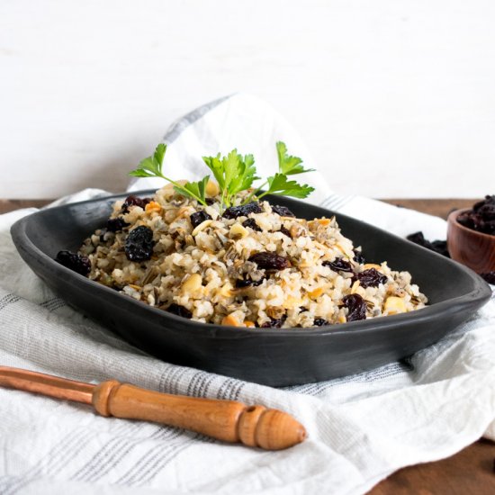 Aromatic rice with raisins