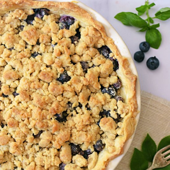 Blueberry Crumble Pie