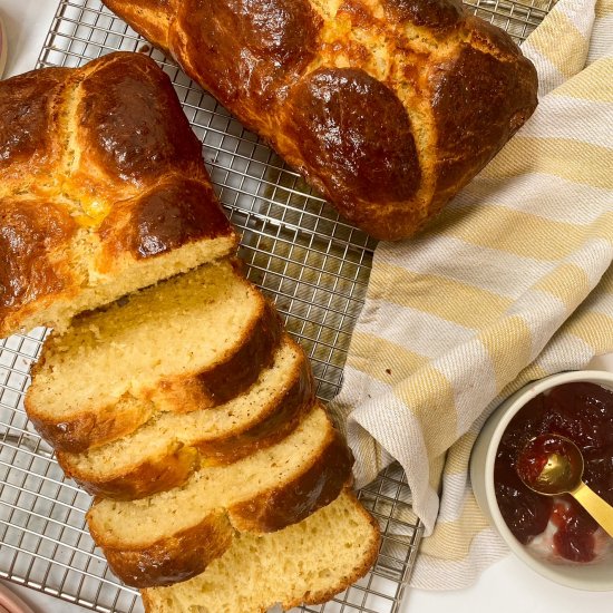 Easy Brioche Loaf