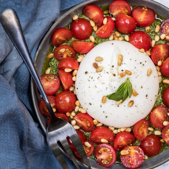 Burrata with Tomatoes and Pesto