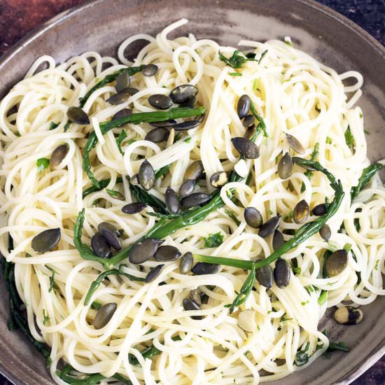 Lemon and samphire pasta