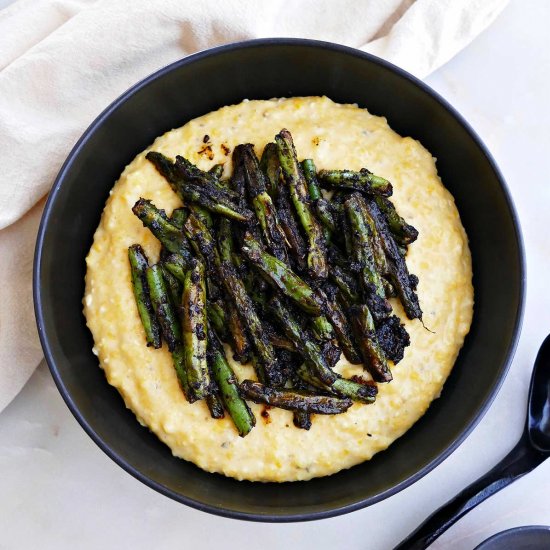 Blackened Green Beans and Grits