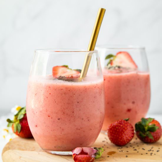 Strawberry Pineapple Smoothie