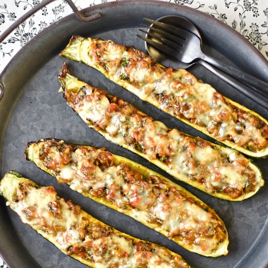 Catalan-style stuffed courgettes