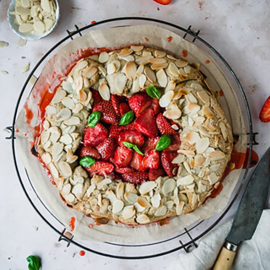 EASY VEGAN STRAWBERRY GALETTE