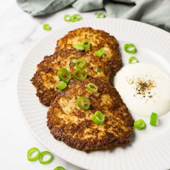 Cauliflower hash browns