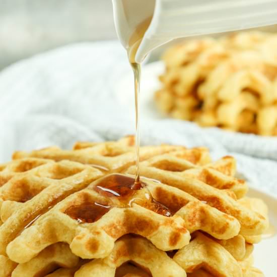 Easy Homemade Waffles