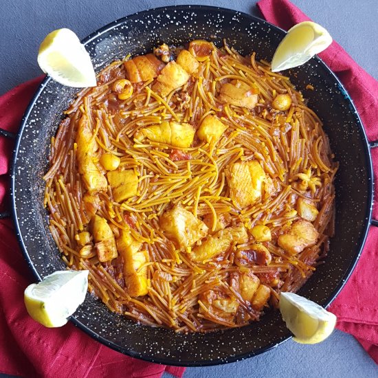 Fideuá, Spanish Seafood noodle dish