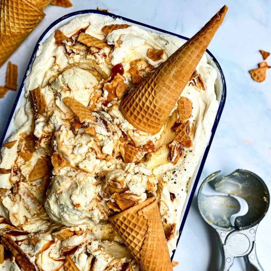 Black Pepper Caramel Ice Cream