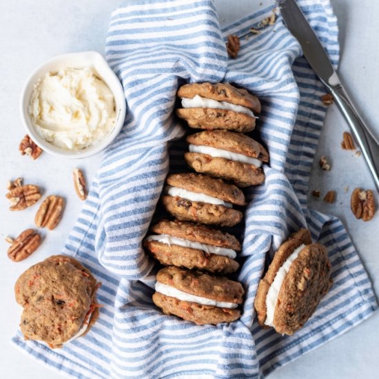 Carrot Cake Cookie Sandwiches with