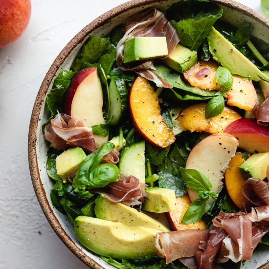 Summer Peach Salad with Avocado