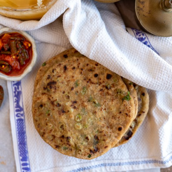 Aloo Matar Paratha