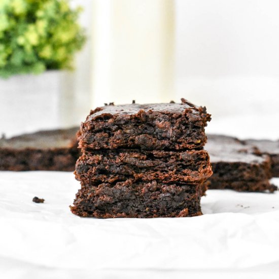 Fudgy Avocado Brownies