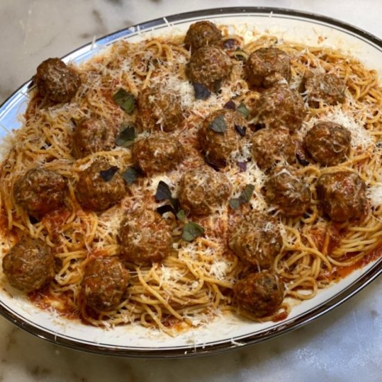 Spaghetti + Italian Spice Meatballs