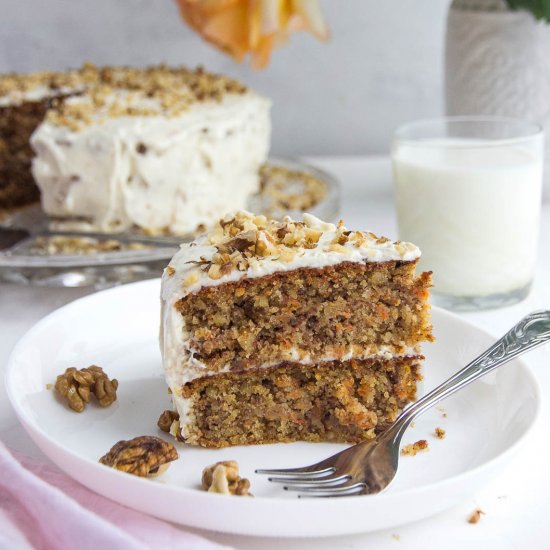 Healthy Low Carb Carrot Cake