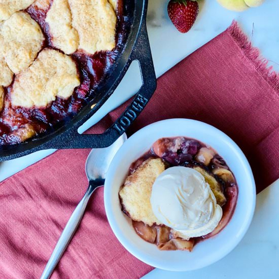 Skillet Peach & Strawberry Cobbler