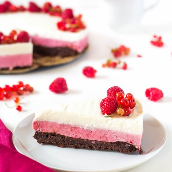 Brownie Red Berry Vanilla Torte