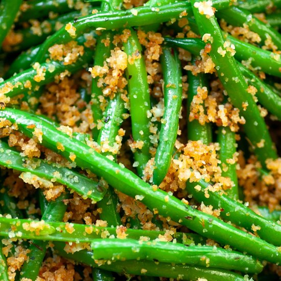 Italian Green Beans and Breadcrumbs