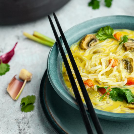 Easy Thai Coconut Curry Noodles