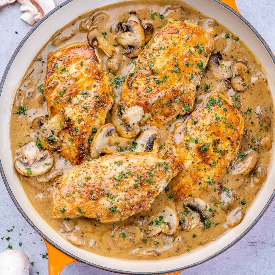 CREAMY BALSAMIC CHICKEN SKILLET