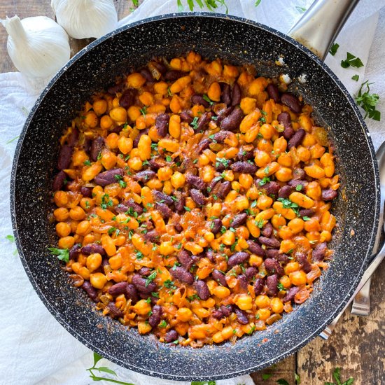 Irresistible 3-Bean Garlic Skillet