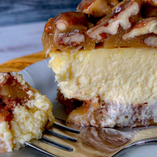 Apple And Bourbon Pecan Cheesecake