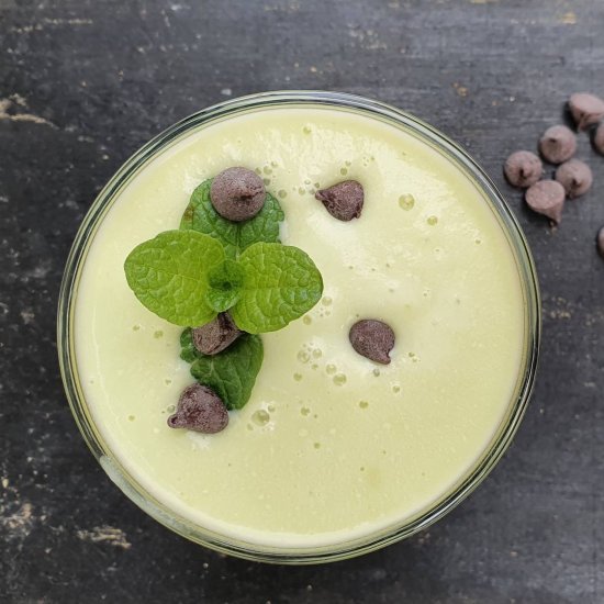 Mint choco chip avocado smoothie