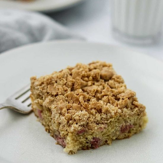 Rhubarb Crumb Cake