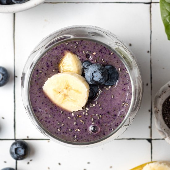 Blueberry Banana Spinach Smoothie