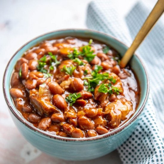 Slow Cooker Pork and Beans