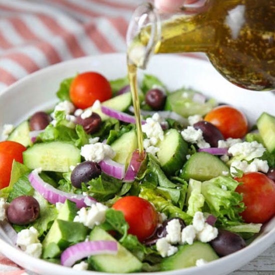 Homemade Greek Salad Dressing