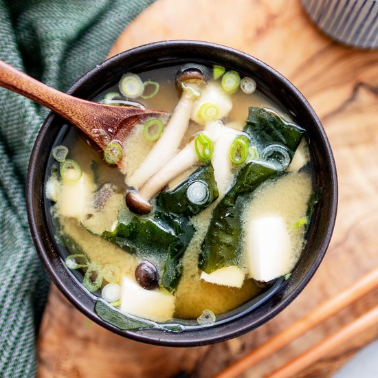 Vegan miso soup