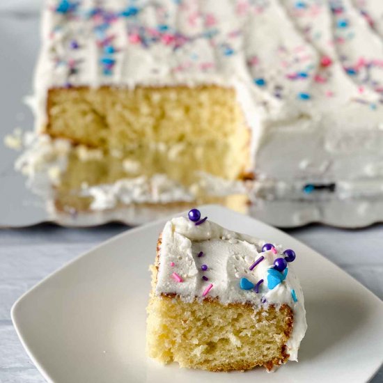 The Best Classic Vanilla Cake Recip