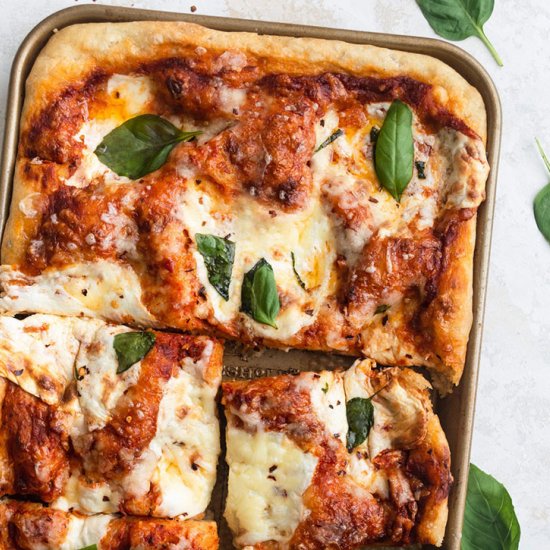 No-Knead Focaccia Pizza