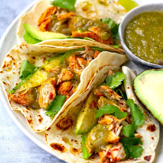 Easy Instant Pot Chicken Tacos