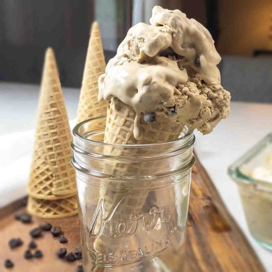 NO CHURN COFFEE ICE CREAM