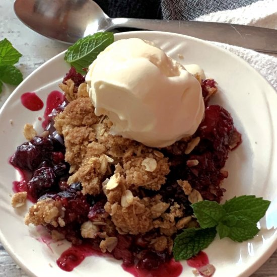 Skillet Berry Crisp GRILL or BAKE!